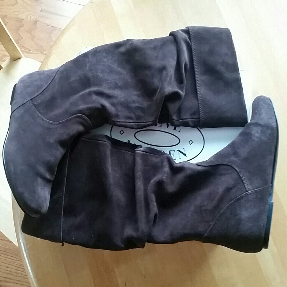 Steve Madden suede brown boots